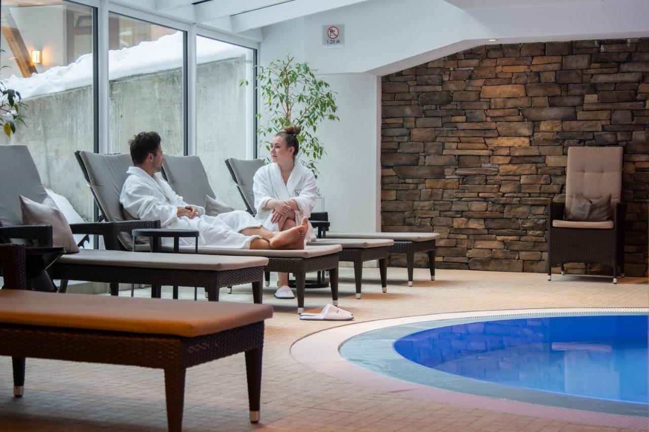 Walliserhof Grand-Hotel & Spa Relais & Chateaux Зас-Фе Экстерьер фото
