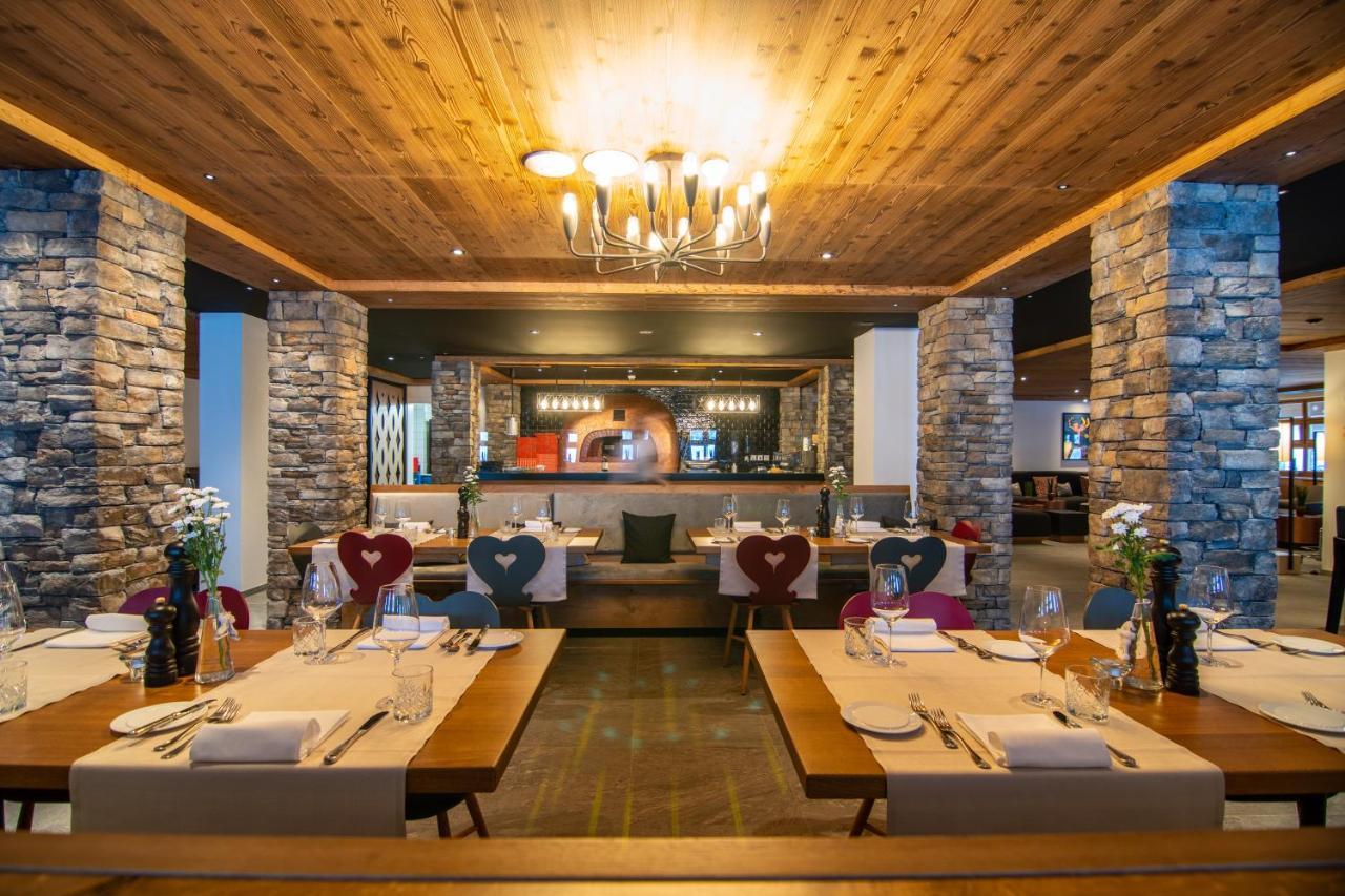 Walliserhof Grand-Hotel & Spa Relais & Chateaux Зас-Фе Экстерьер фото